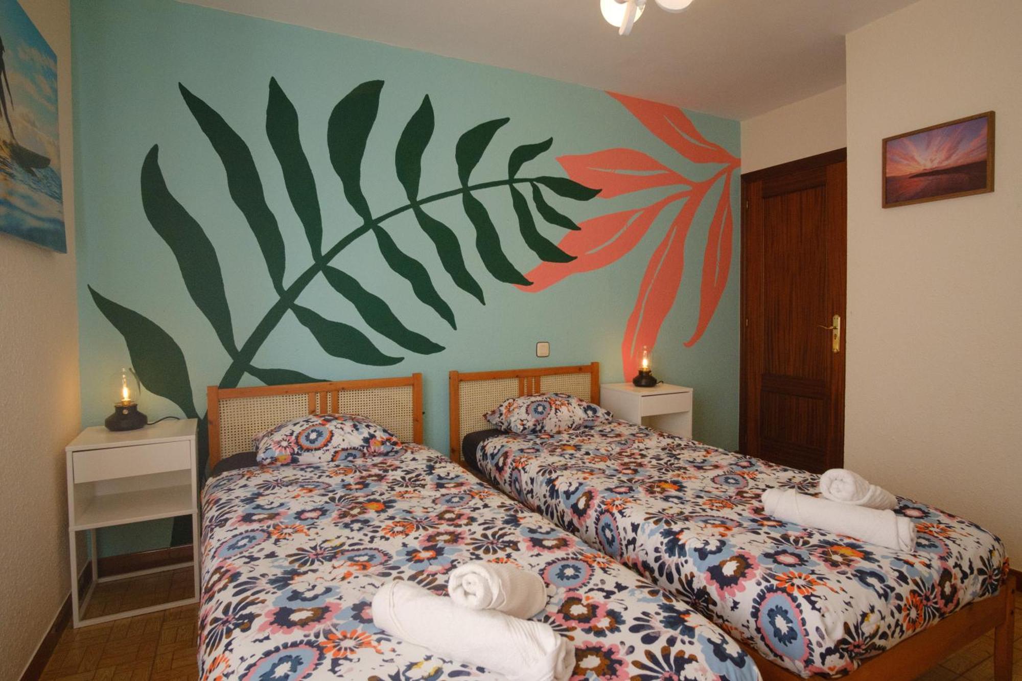 Liquid Surfhouse Hostel Langre  Exterior photo